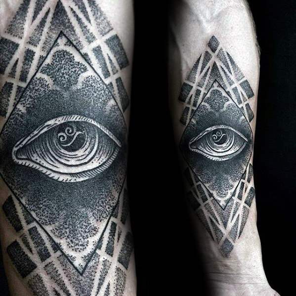 tatuaggio simbolo dollaro occhio provvidenza 09
