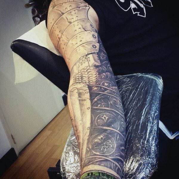 tatuaggio armatura 03