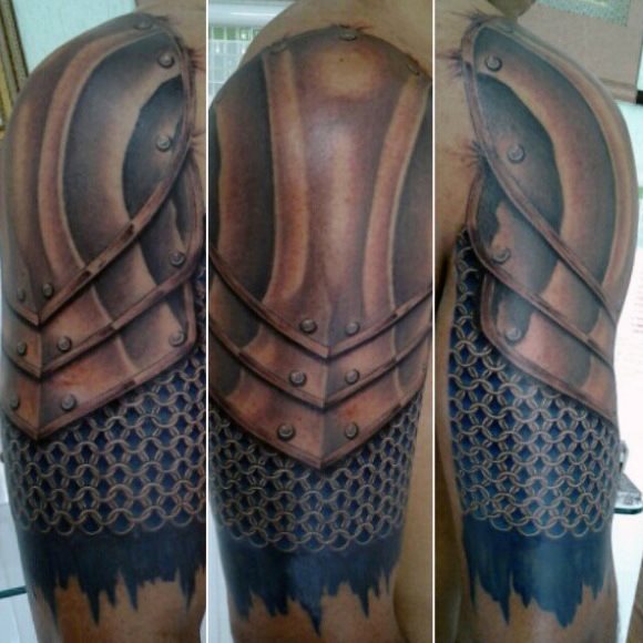 tatuaggio armatura 67