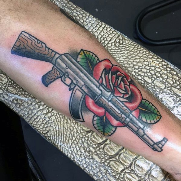 tatuaggio guns and roses 55