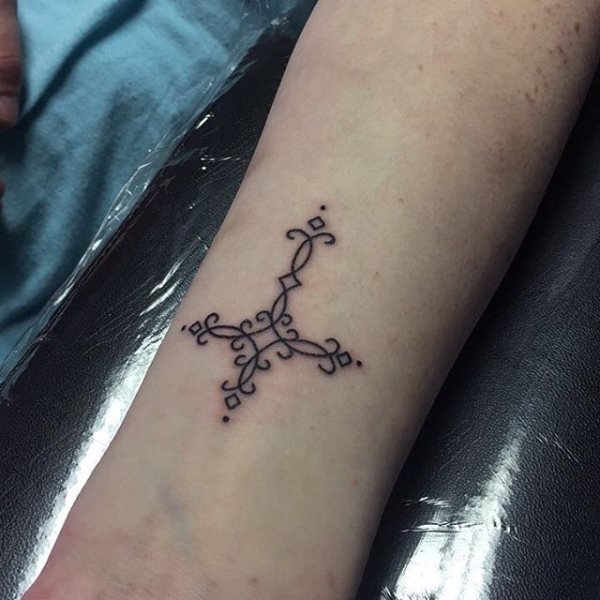 tatuaggio croce 278