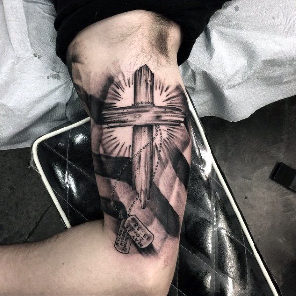 tatuaggio croce 302