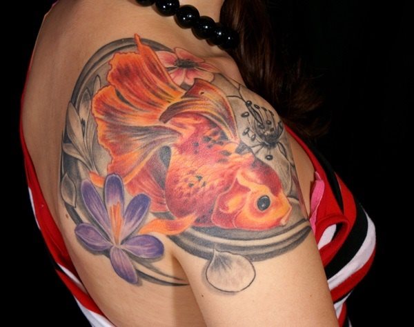 tatuaggio pesce 70