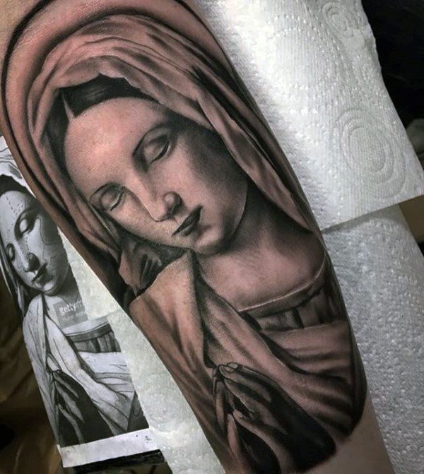 tatuaggio vergine maria 08