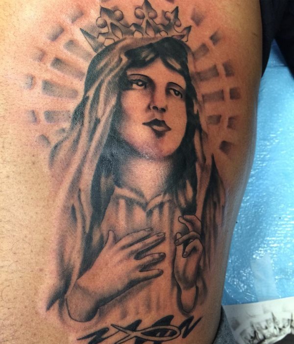 tatuaggio vergine maria 376