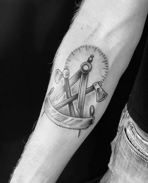 tatuaggio falegname carpentiere 11