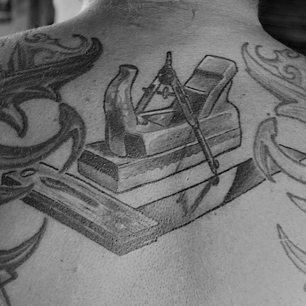 tatuaggio falegname carpentiere 31