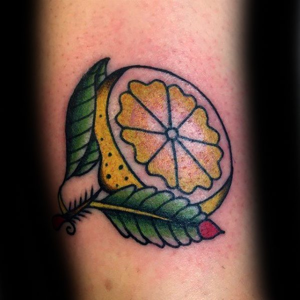 tatuaggio limone uomo 31