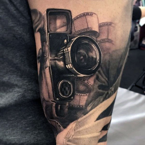 tatuaggio macchina fotografica 109