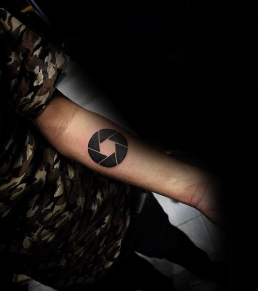 tatuaggio macchina fotografica 21