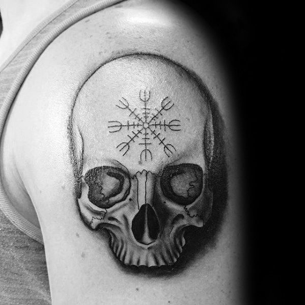 tatuaggio simbolo vichingo aegishjalm 21