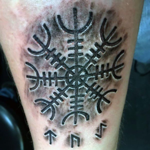 tatuaggio simbolo vichingo aegishjalm 57