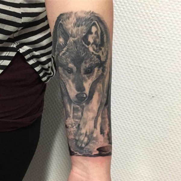 tatoeage wolf 122