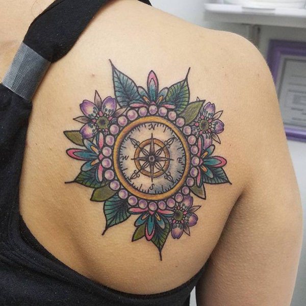 tatuaz kompas 132
