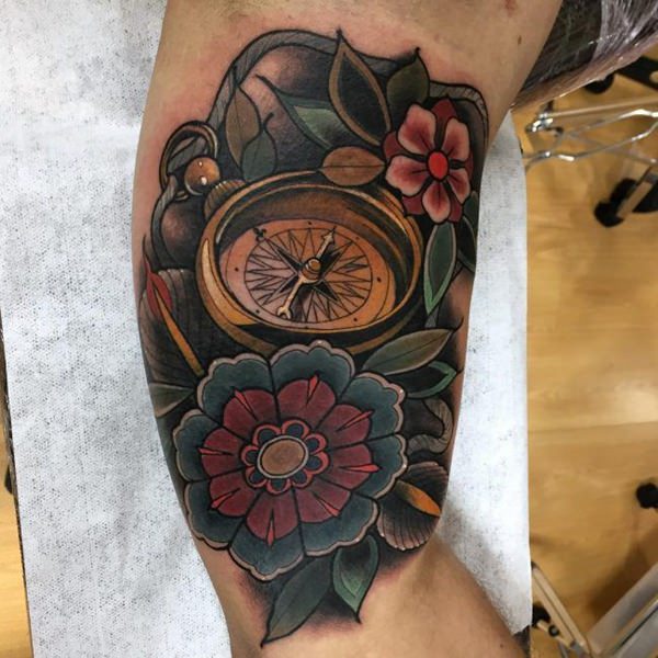 tatuaz kompas 189