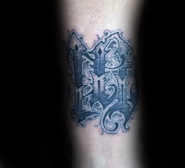 tatuaz znakiem panna 55