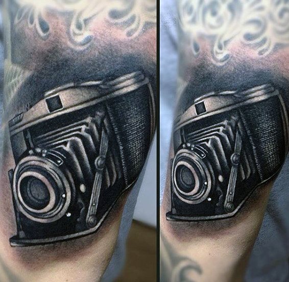 tatuaz aparat fotograficzny 135