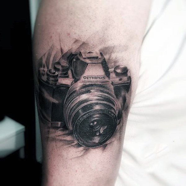tatuaz aparat fotograficzny 25