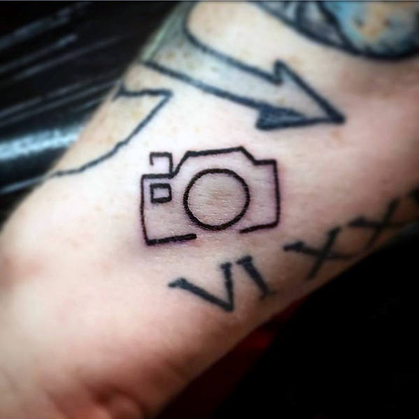 tatuaz aparat fotograficzny 41
