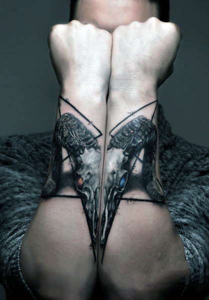 tatuaz gotycki 19