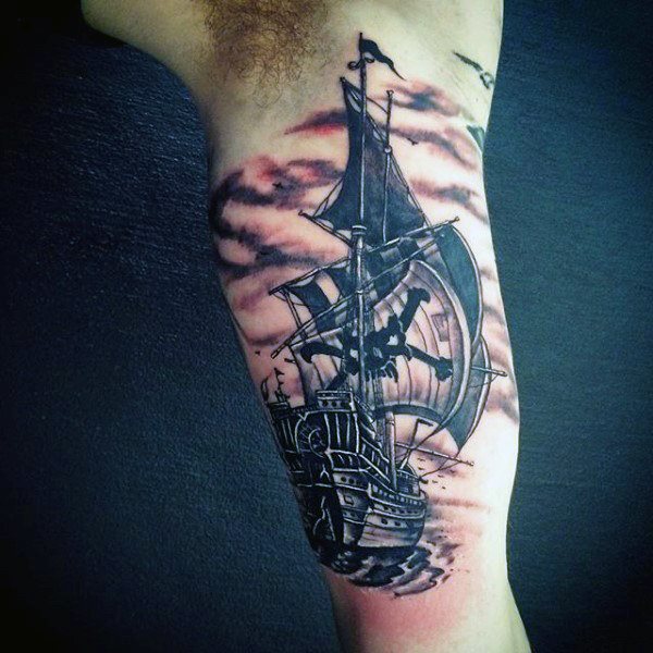 tatuaz statek 57