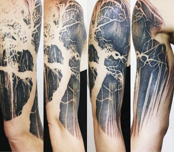tatuaz korzenie drzew 57