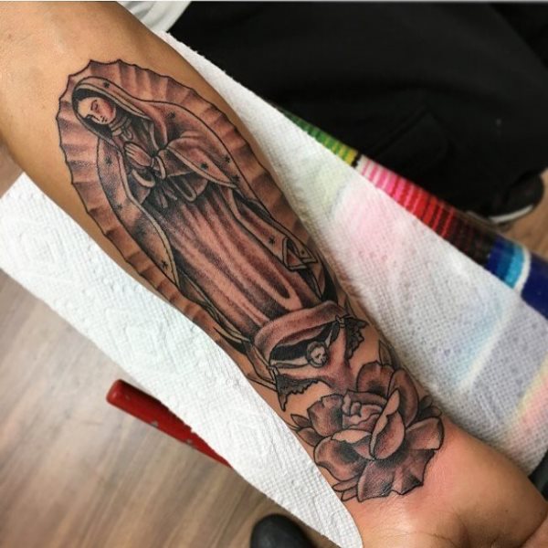 tatuaj 93