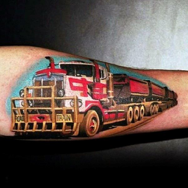 55 de tatuaje cu camioane: Ce simbolizează?
