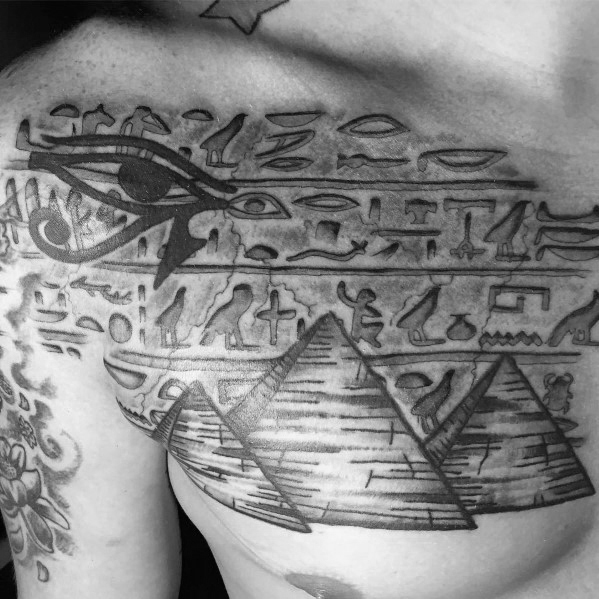 30 de tatuaje cu hieroglifice (cu semnificația lor)